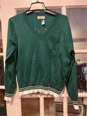 Ami Forest Green V-Neck Sweater with Heart Patch